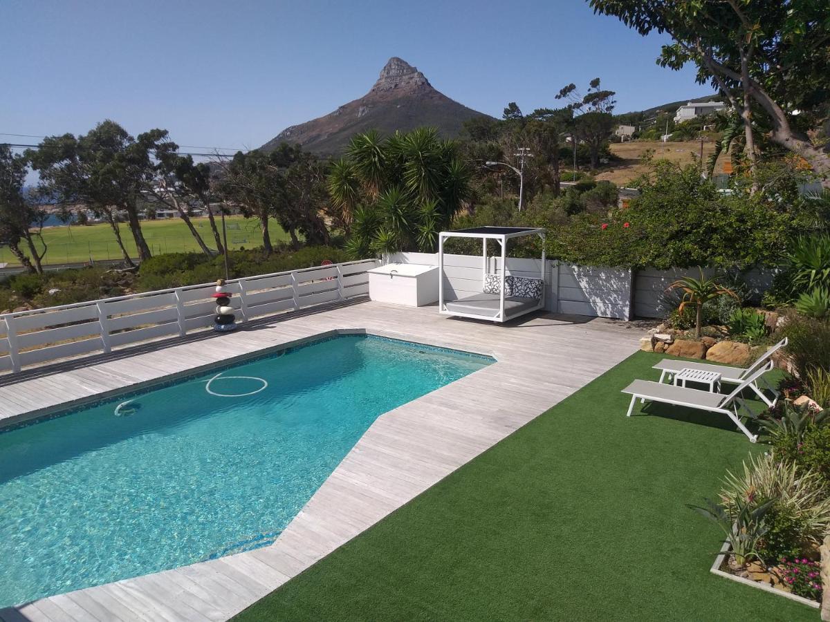 Bright Camps Bay Loft With Stunning Views And Shared Pool Apartment Cape Town Ngoại thất bức ảnh